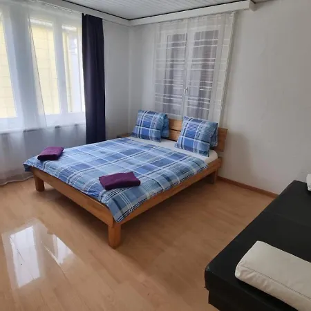 Cosy Studio 5 Mins Walking From West *